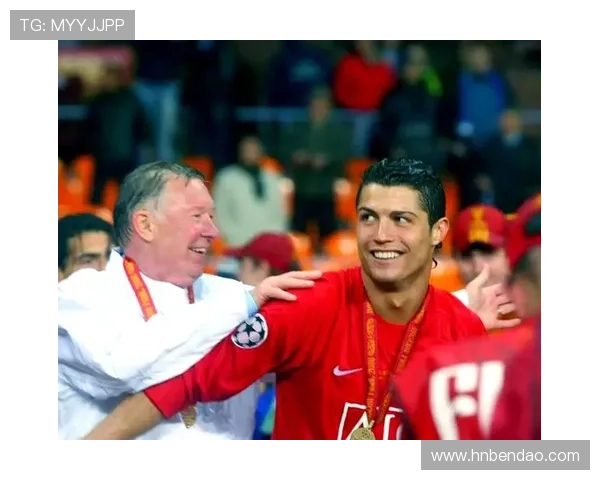 拉门斯回忆童年追随哥哥成为曼联球迷的美好时光与情感纽带